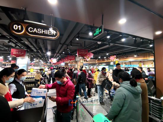 臨沂倆開發(fā)商進(jìn)軍生鮮超市,傳統(tǒng)零售商場能否迎來轉(zhuǎn)機(jī)